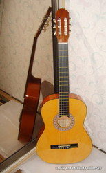 продам гитару Varna AC-36,  классическая 3/4 (малоразмерная), новая